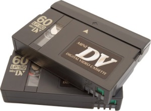 Quelle est la durée d'enregistrement de la cassette Mini-DV