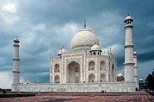 Von MEDIAFIX digitalisiertes Bild vom Taj Mahal, Indien